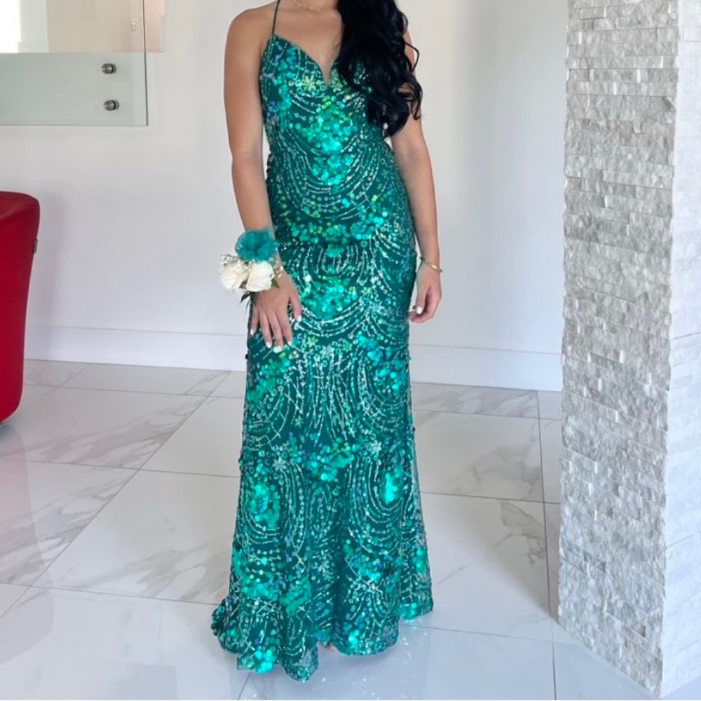 Emerald Green Prom Dress Size 2